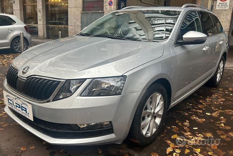 Usata Skoda Octavia G-TEC Ambition 131 CV (96 kW) 2019 Grigio Station wagon
