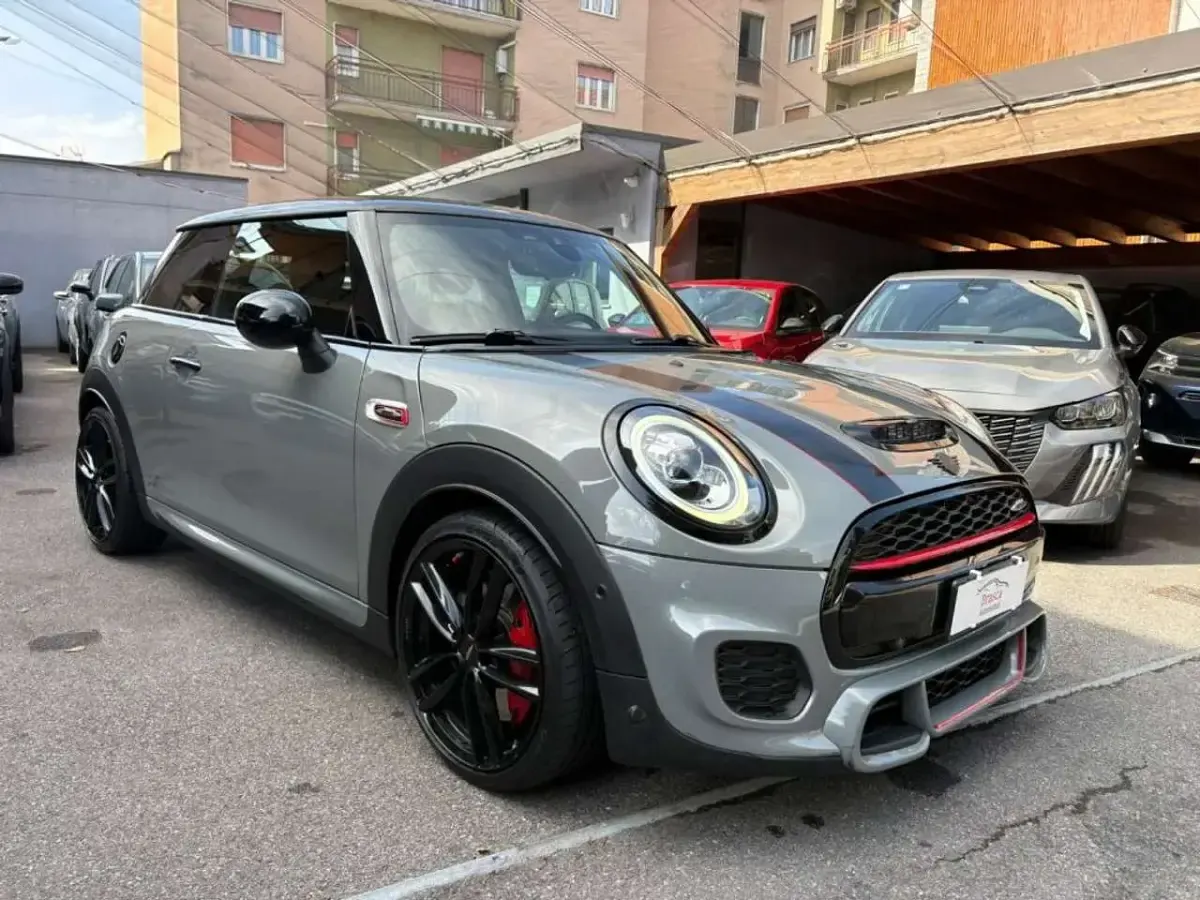 Usata Mini John Cooper Works 231 CV (169 kW) 2019 Grigio Utilitaria