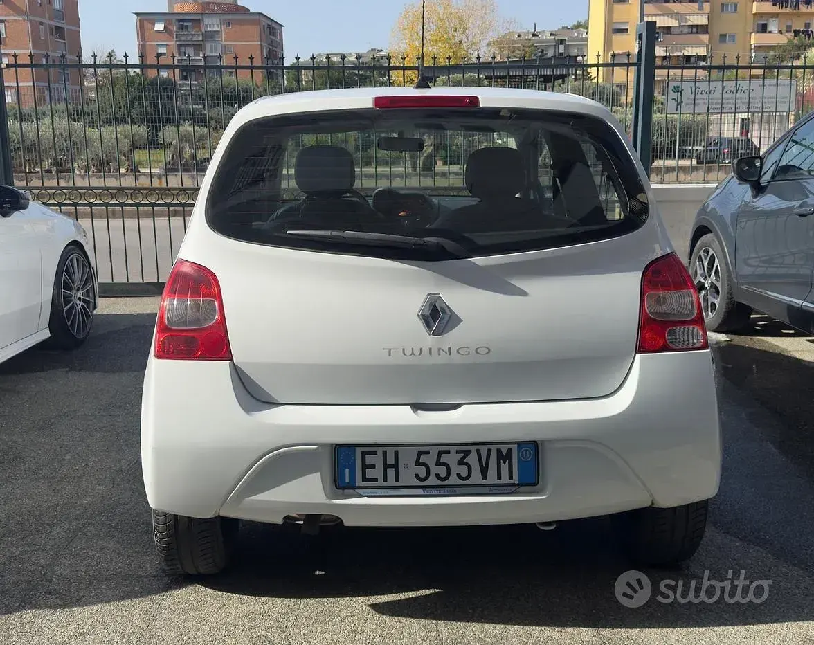 Usata Renault Twingo 75 CV (55 kW) 2012 Bianco Utilitaria