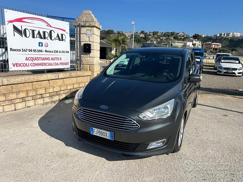Usata Ford C-MAX Business Edition 120 CV (88 kW) 2017 Grigio Monovolume