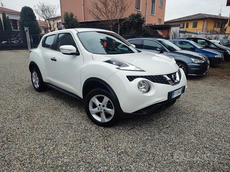 Usata Nissan Juke Acenta 115 CV (84 kW) 2018 Bianco SUV