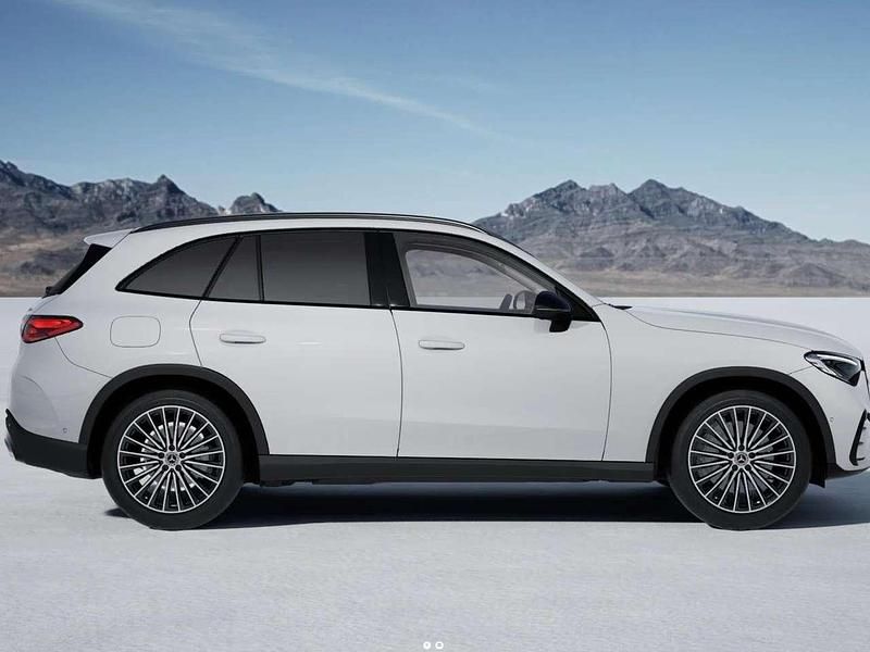 Nuova Mercedes GLC220 Advanced 197 CV (144 kW) 2025 Bianco SUV