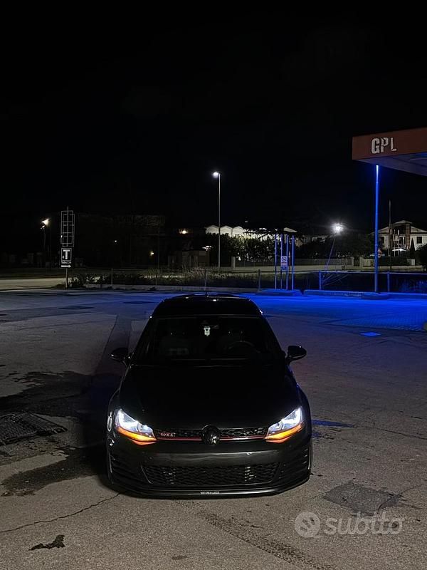 Usata VW Golf VII GTI 245 CV (180 kW) 2016 Grigio Berlina