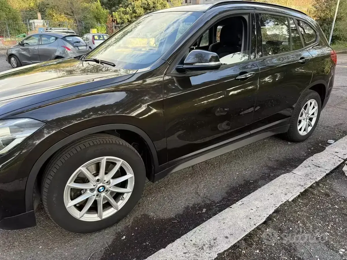 Usata BMW X1 190 CV (139 kW) 2017 Marrone SUV