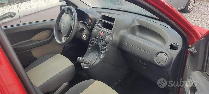 Usata Fiat Panda Dynamic 59 CV (43 kW) 2009 Rosso Utilitaria