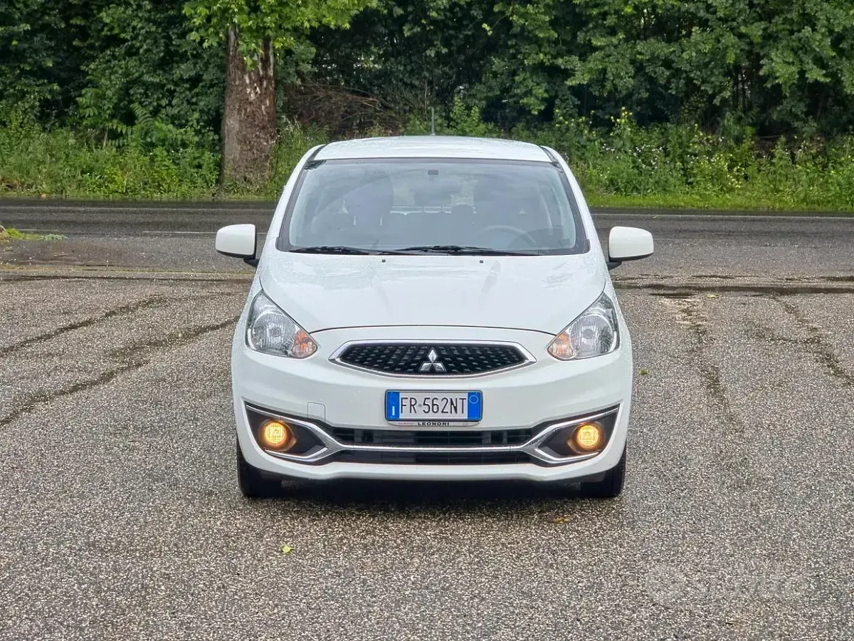 Usata Mitsubishi Space Star Intense 71 CV (52 kW) 2018 Bianco Utilitaria