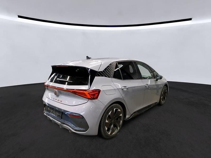 Usata Cupra Born 169 kW (231 CV) 2023 Grigio Utilitaria