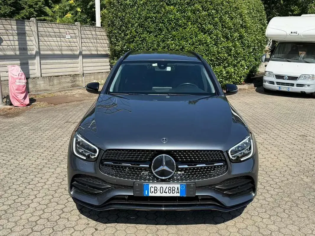 Usata Mercedes 220 245 CV (180 kW) 2020 Grigio SUV