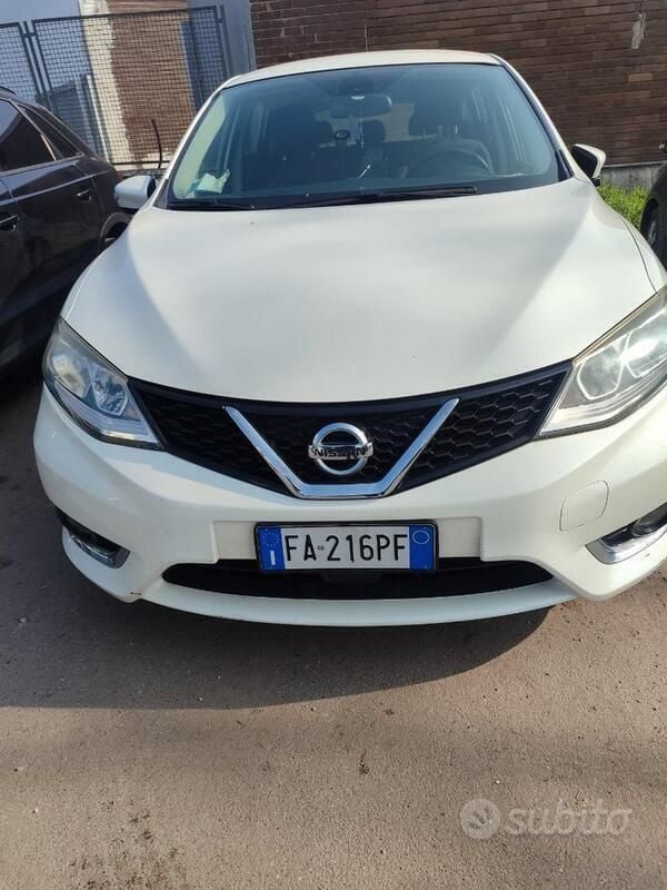 Bianco Usata 2015 Nissan Pulsar Tre volumi | 6500 € (Molto cara) - Immagine 1/4