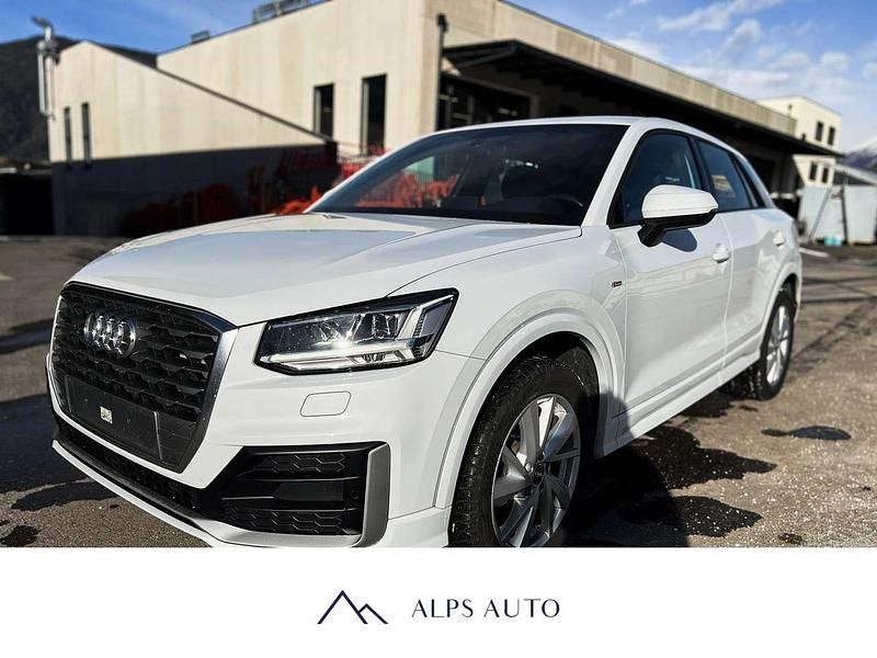 Bianco Usata 2019 Audi Q2 S-Line SUV | 24.990 € (Super prezzo) - Immagine 1/4