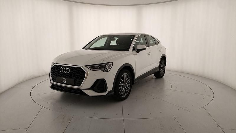 Bianco Usata 2020 Audi Q3 Sportback Business Plus SUV | 29.900 € (Buon prezzo) - Immagine 1/4