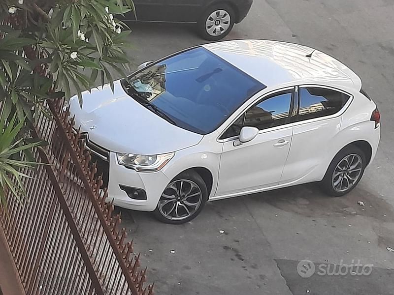 Bianco Usata 2011 DS Automobiles DS4 Due volumi | 6000 € (Cara) - Immagine 1/4