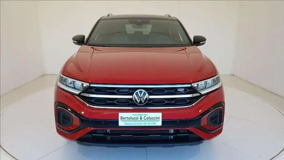 Usata VW T-Roc R-line 150 CV (110 kW) 2023 Rosso SUV