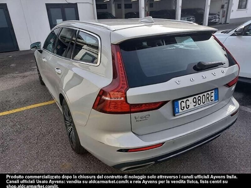 Usata Volvo V60 Inscription 253 CV (186 kW) 2021 Argento Station wagon