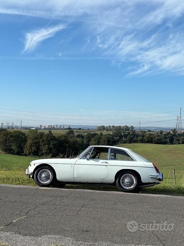 Usata MG B GT 1970 Bianco Coupé