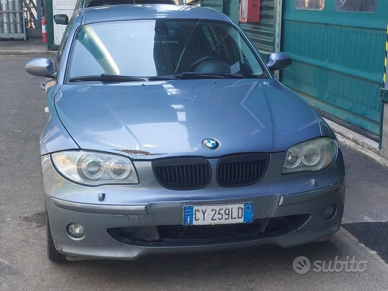 Usata BMW 2000 2005 Blu Berlina