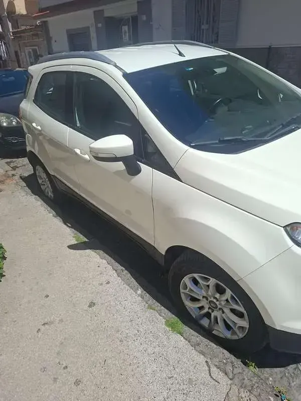 Usado Ford Ecosport Titanium 91 HP (66 kW) 2015 Branco SUV
