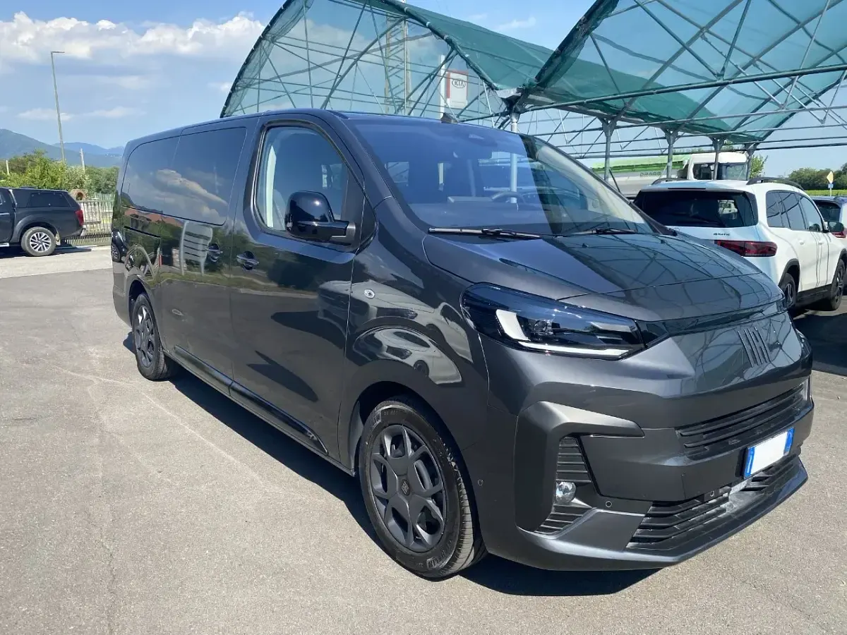 Nuova Fiat Ulysse S 131 kW (179 CV) 2025 Grigio Monovolume
