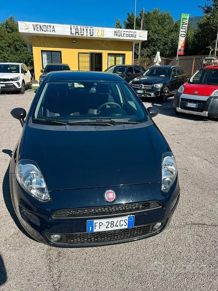 Usata Fiat Punto S 95 CV (69 kW) 2018 Blu Utilitaria