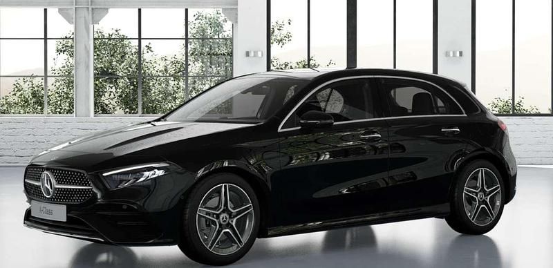 Usata Mercedes A180 AMG Line Premium 136 CV (100 kW) 2025 Nero Berlina