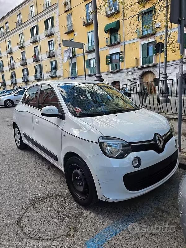 Usata Renault Twingo 70 CV (51 kW) 2018 Utilitaria