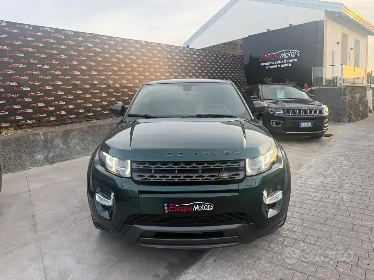 Usata Land Rover Range Rover evoque Dynamic 150 CV (110 kW) 2015 Verde Coupé