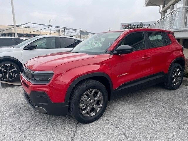 Bianco Usata 2024 Jeep Avenger Longitude SUV | 23.900 € (Buon prezzo) - Immagine 1/4