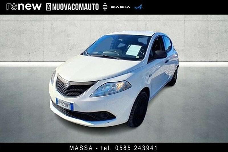 Usata Lancia Ypsilon 69 CV (50 kW) 2018 Bianco Utilitaria