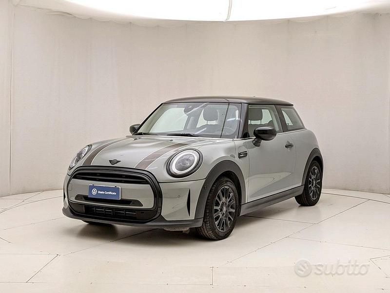 Usata Mini Cooper 136 CV (100 kW) 2022 Grigio Utilitaria