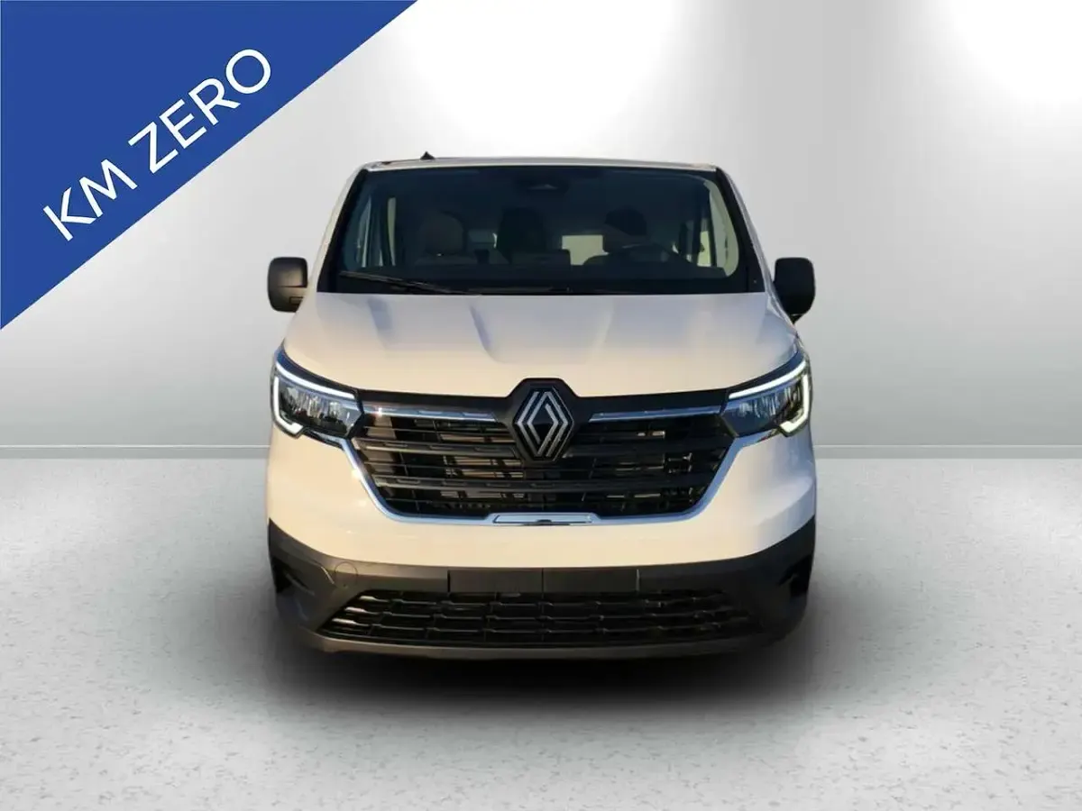 Nuova Renault Trafic 150 CV (110 kW) 2026 Bianco ghiaccio Monovolume