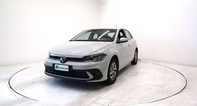 Usata VW Polo Life 80 CV (58 kW) 2023 Beige Berlina
