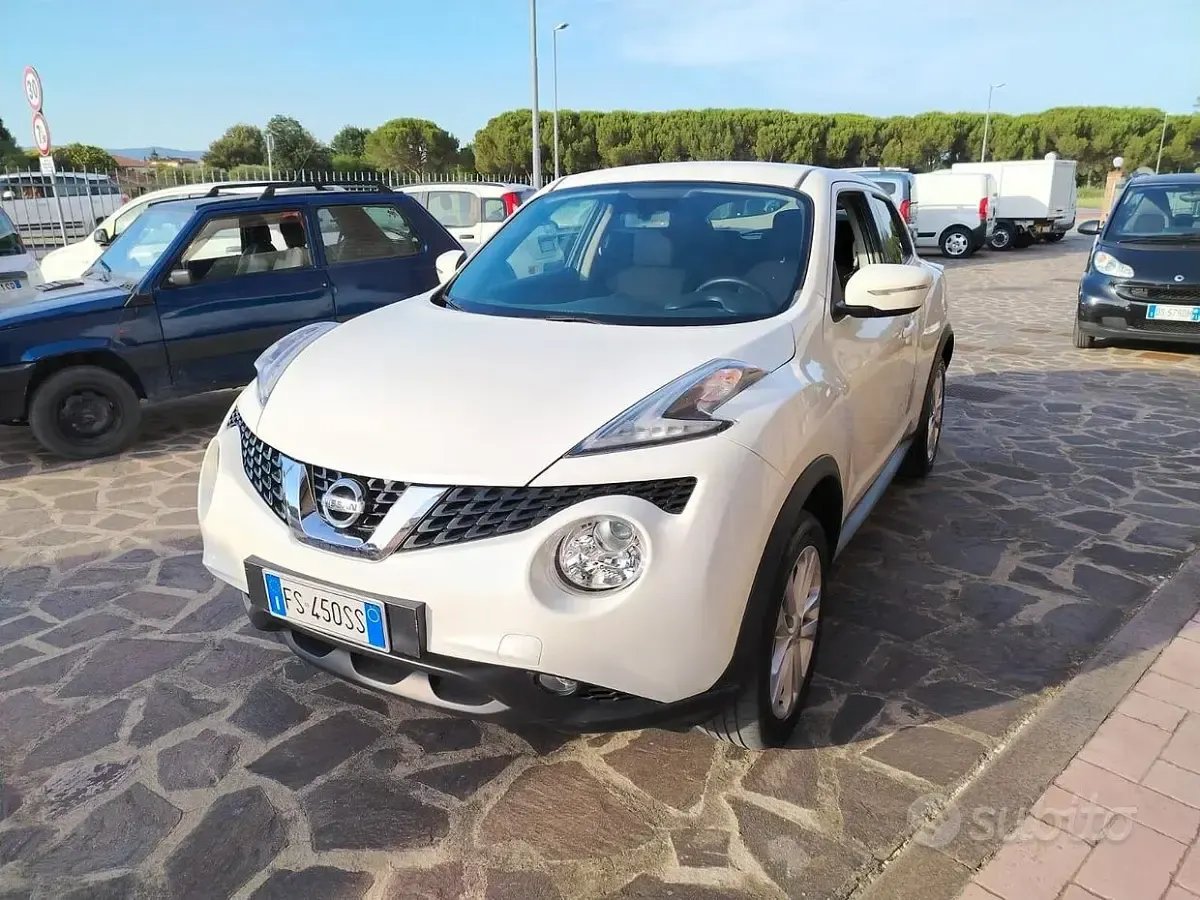 Usata Nissan Juke Acenta 116 CV (85 kW) 2018 Bianco SUV