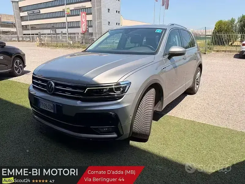 Usata VW Tiguan R-line 150 CV (110 kW) 2019 Grigio SUV