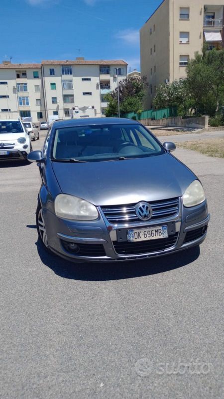 Usata 2007 VW Jetta Highline Tre volumi | 2299 € - Immagine 1/4