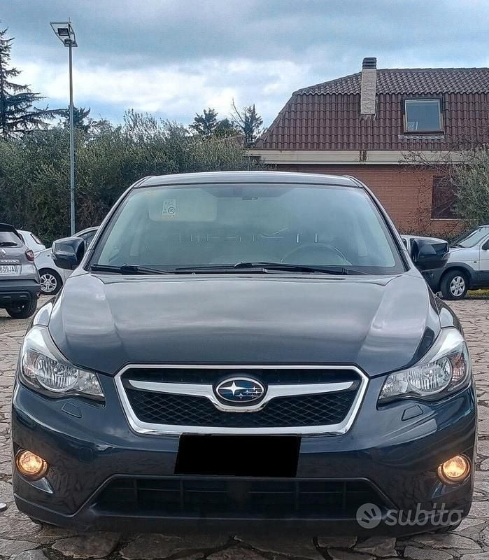 Grigio Usata 2015 Subaru XV Style SUV | 8700 € (Ottimo prezzo) - Immagine 1/4