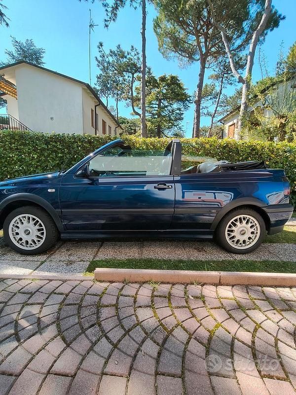 Usata VW Golf Cabriolet 1998 Blu Cabrio
