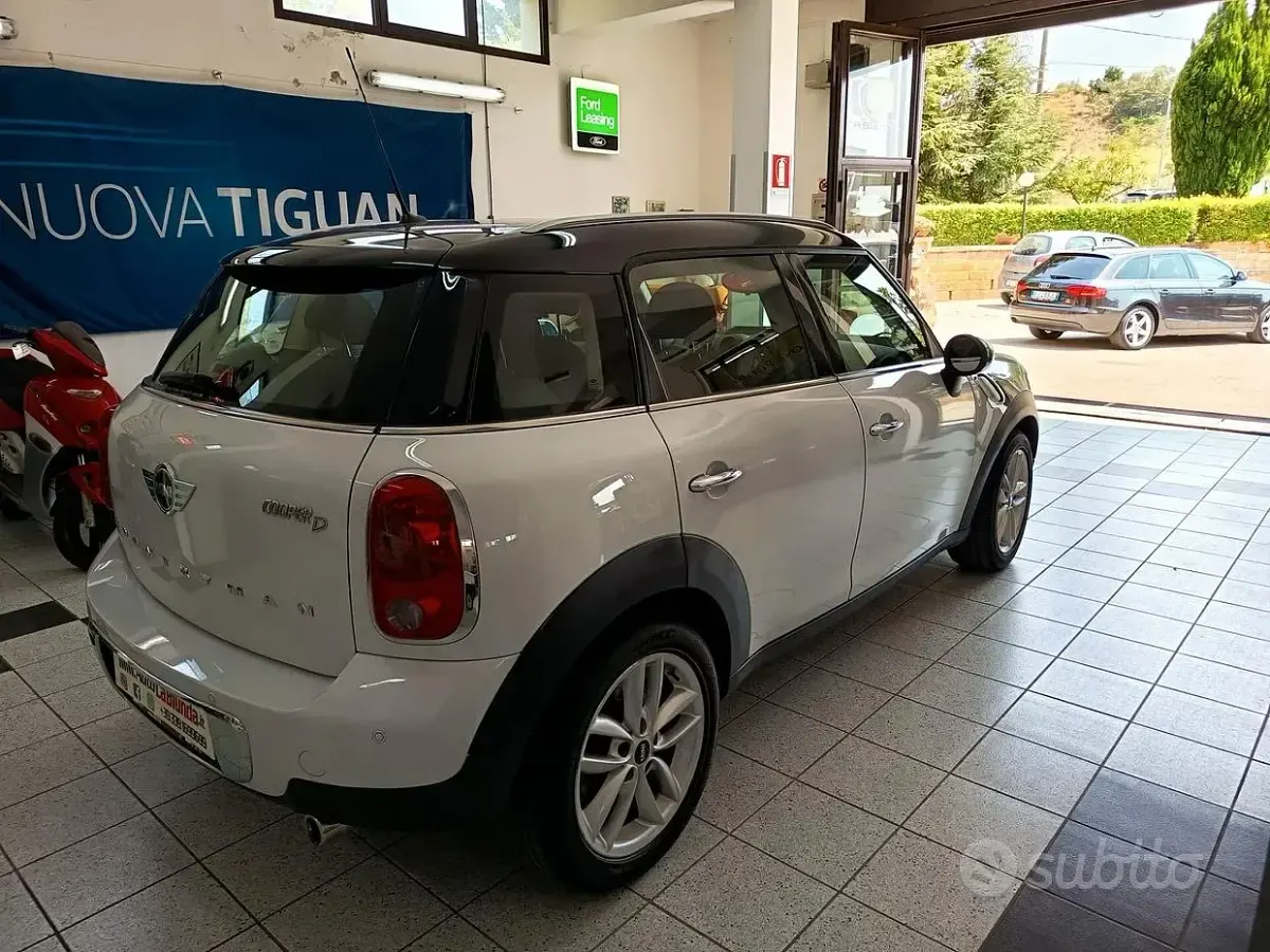 Usata Mini Cooper D Countryman 111 CV (81 kW) 2013 Bianco SUV