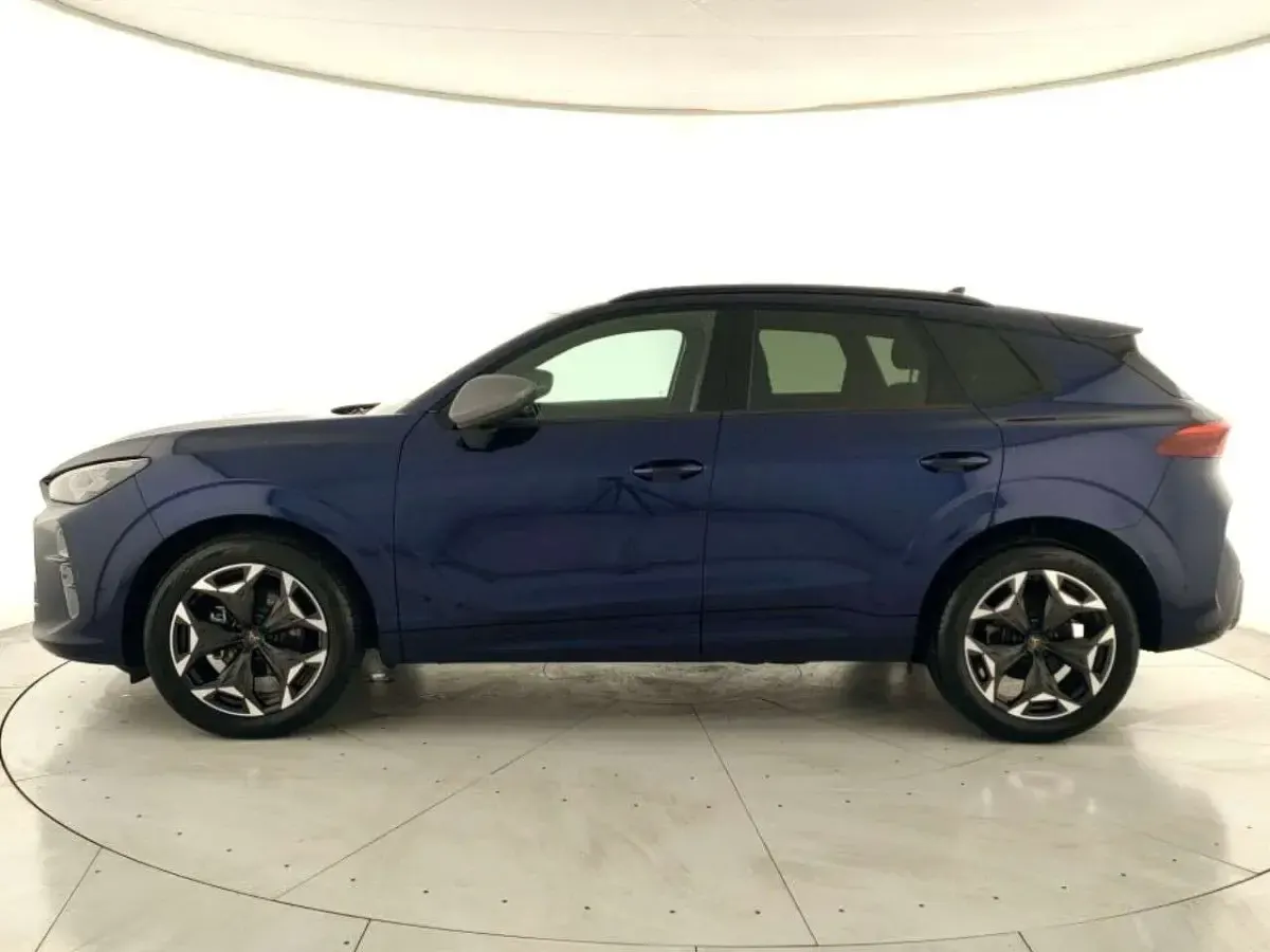 Usata Cupra Terramar 150 CV (110 kW) 2025 Cosmos blue met SUV