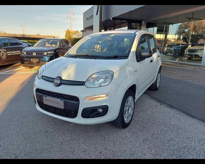 Usata Fiat Panda Easy 84 CV (61 kW) 2020 Bianco Utilitaria