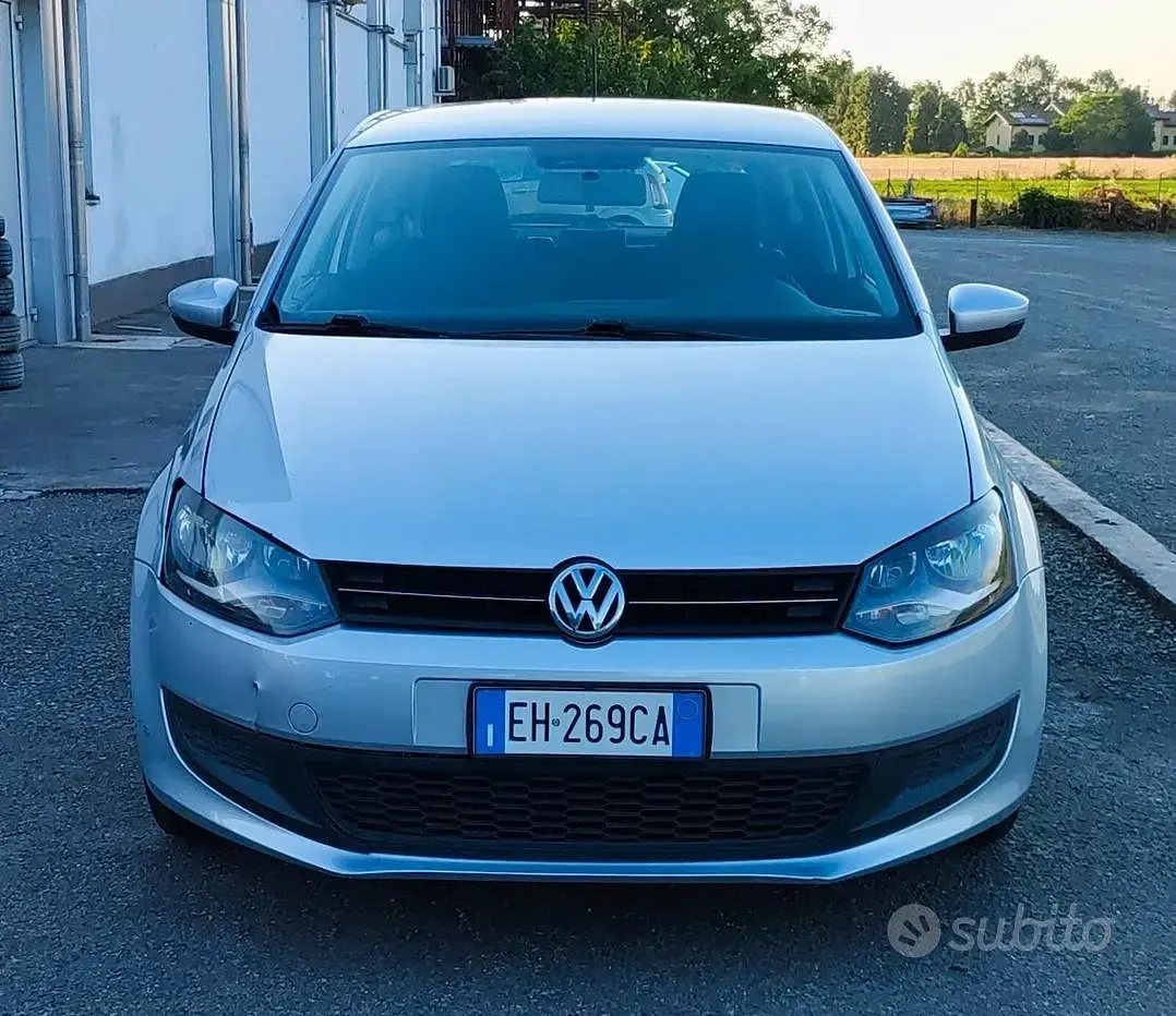 Usata VW Polo Comfortline 85 CV (62 kW) 2011 Grigio Utilitaria
