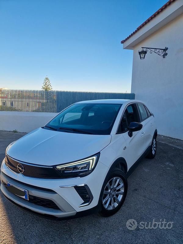 Bianco Usata 2022 Opel Crossland SUV | 10.500 € (Super prezzo) - Immagine 1/4
