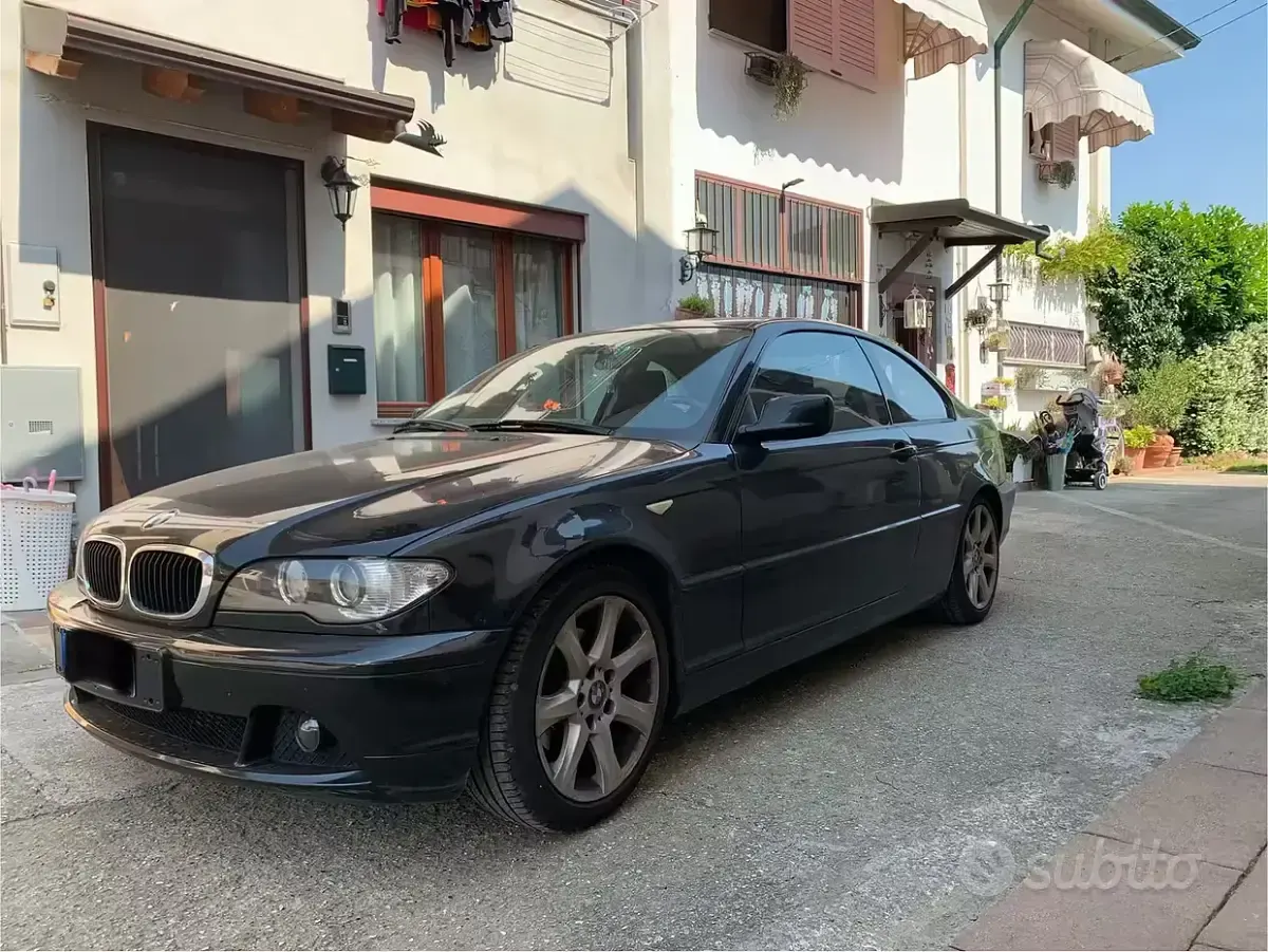 Usata BMW 320 150 CV (110 kW) 2005 Nero Coupé