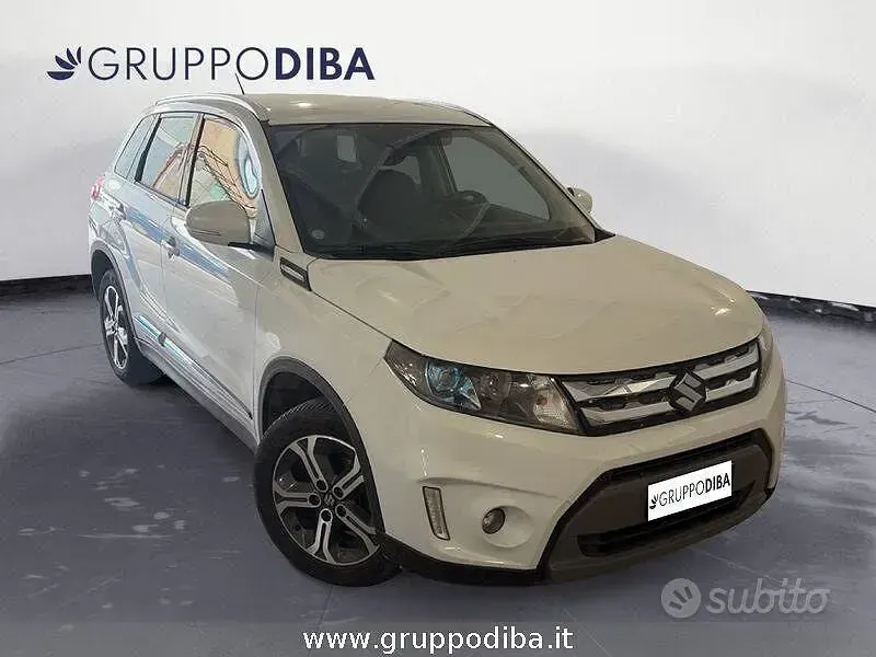 Usata Suzuki Vitara 120 CV (88 kW) 2018 Bianco SUV