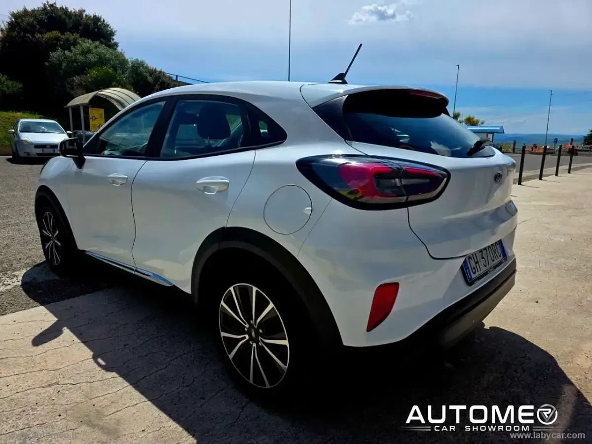 Usata Ford Puma Titanium 124 CV (91 kW) 2022 Bianco SUV