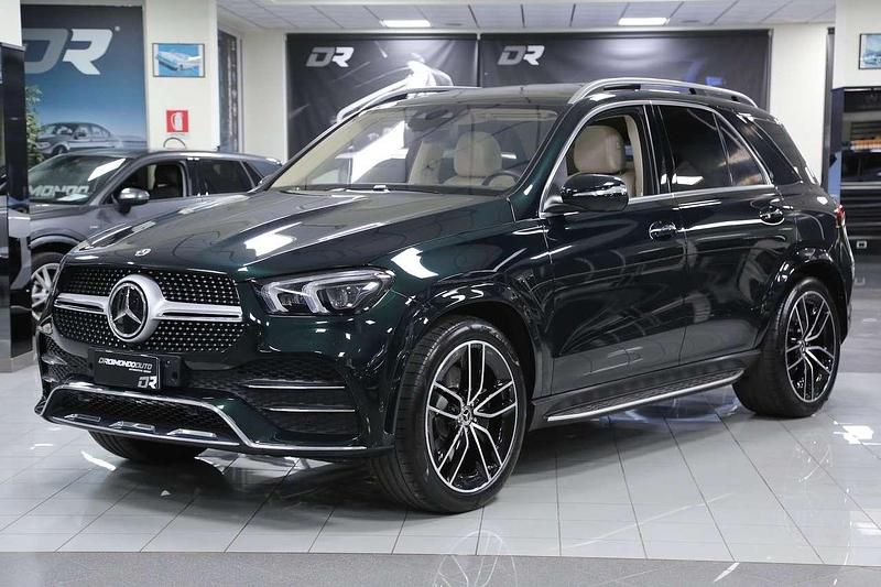 Usata Mercedes GLE300 Premium Plus 245 CV (180 kW) 2021 Verde smeraldo SUV