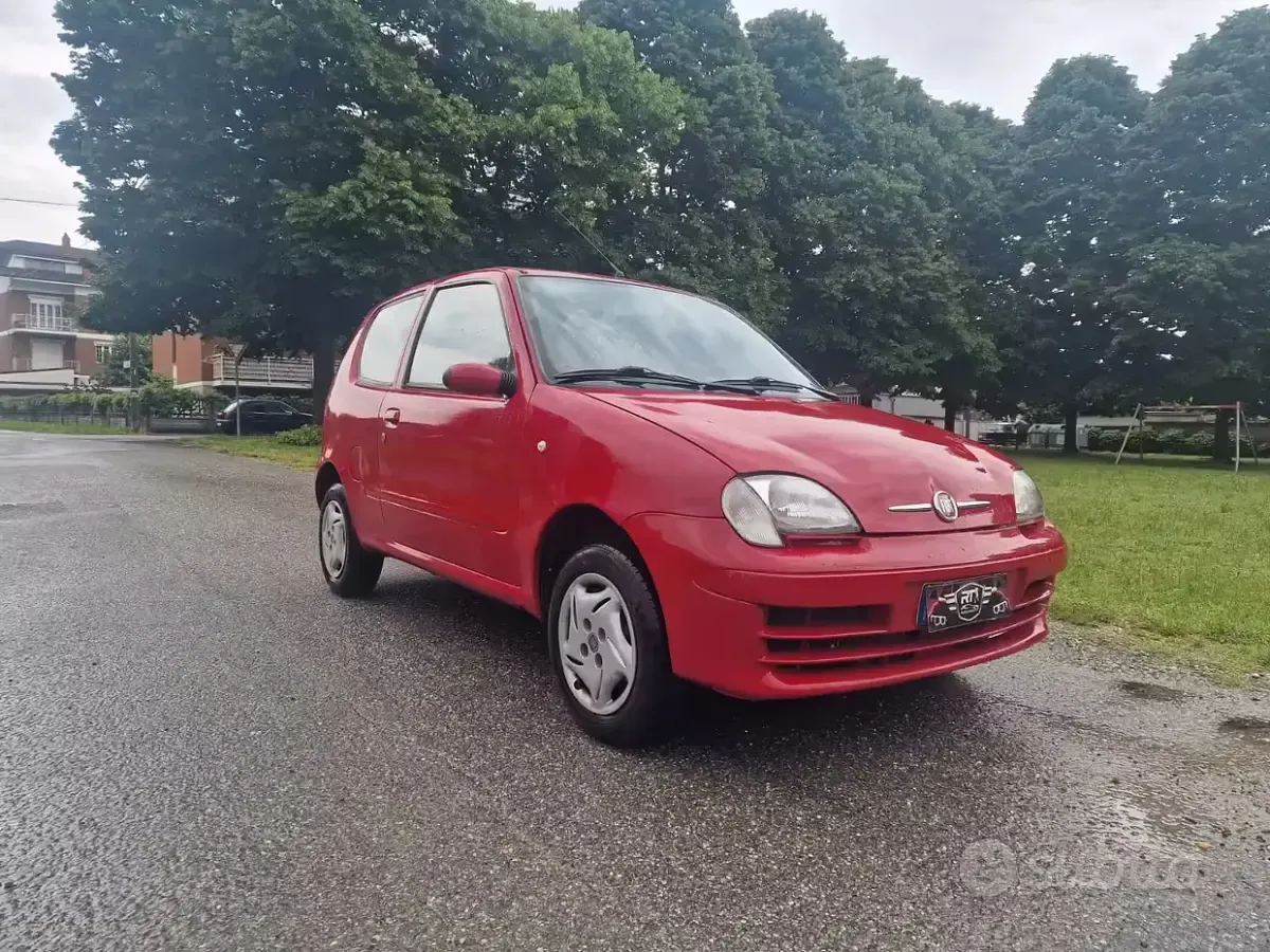 Occasion Fiat 600 54 ch (39 kW) 2010 Rouge Citadine