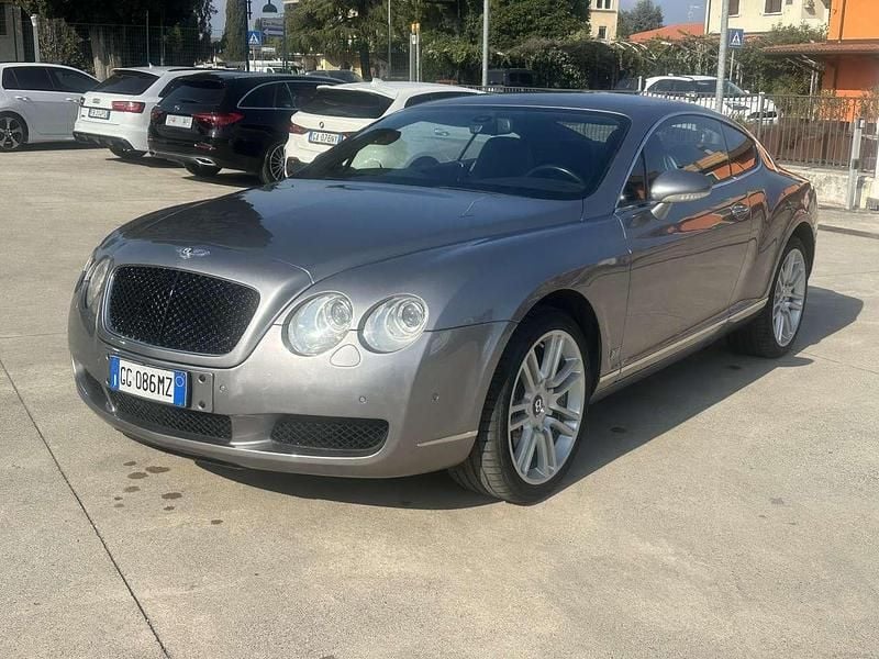 Usata Bentley Continental GT 559 CV (411 kW) 2006 Titanio met. Coupé