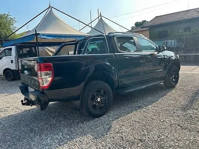 Usata Ford Ranger Limited 200 CV (147 kW) 2018 Nero Pick-up