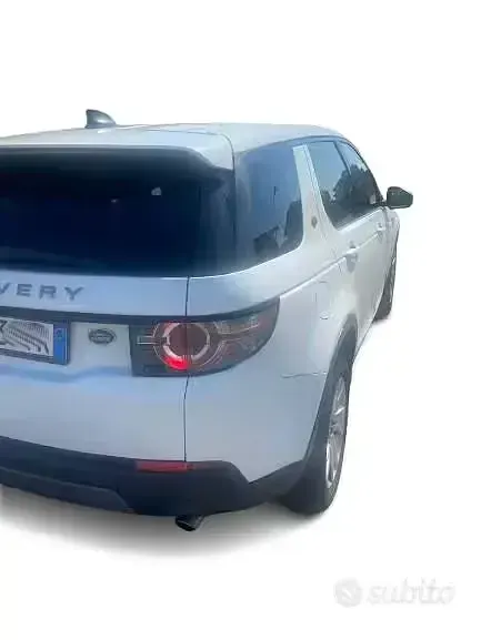 Usata Land Rover Discovery 5 150 CV (110 kW) 2018 Bianco SUV