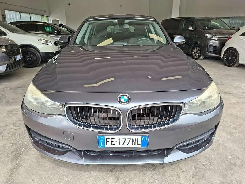 Usata BMW 318 Gran Turismo 150 CV (110 kW) 2016 Grigio Berlina